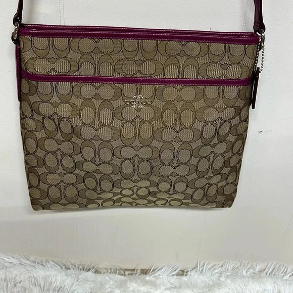 Coach Signature File Crossbody Bag Canvas Khaki Pink Leather Trim - Picture 1 of 16